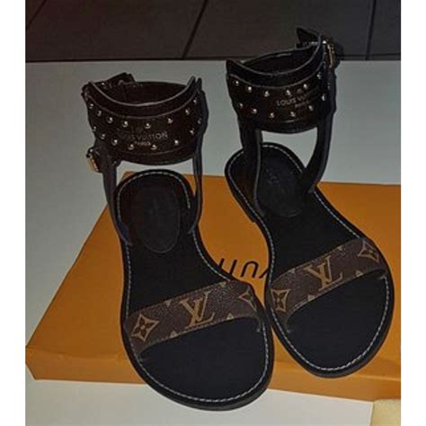 lv sandals women's.